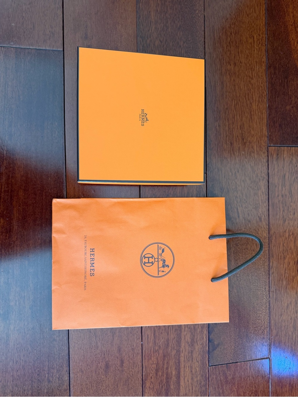 Hermès Bright Orange Box with Matching Gift Bag